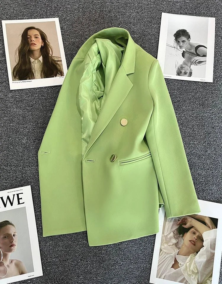 Casaco feminino casual, tamanho pequeno.