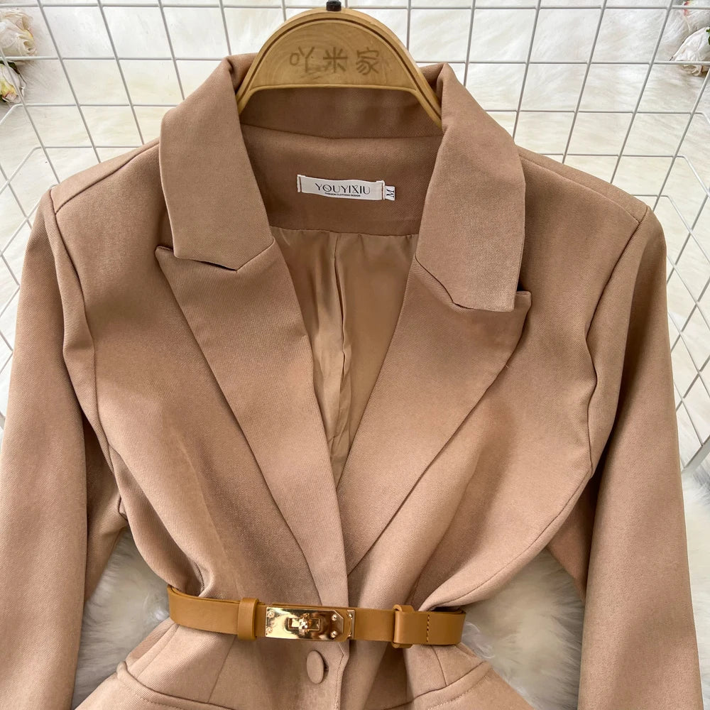 Conjunto de Saia Faionable Cintura Alta em Camadas