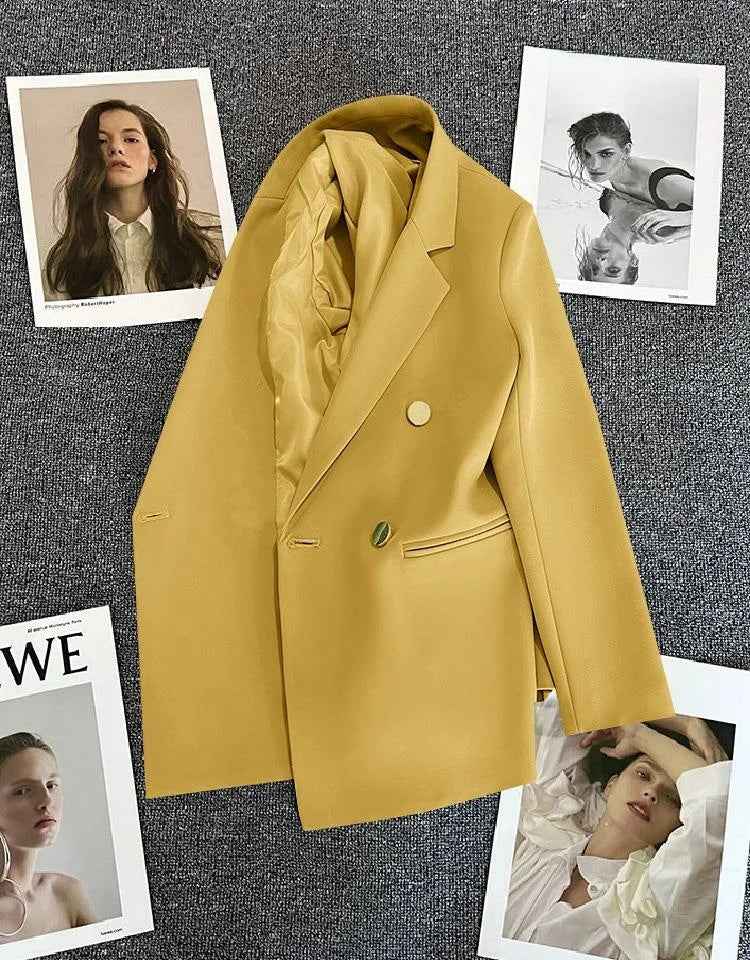 Casaco feminino casual, tamanho pequeno.